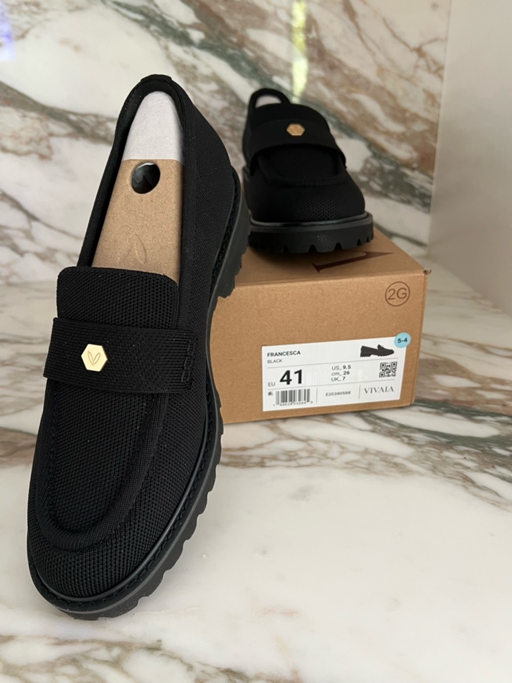 NEW IN BOX Vivaia Francesca Black Women's Loafers
